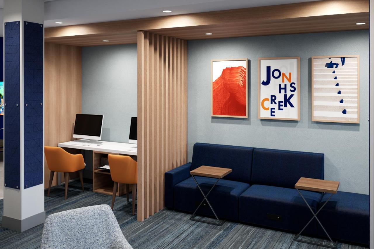 Holiday Inn Express & Suites Ridgecrest - China Lake By Ihg Bagian luar foto